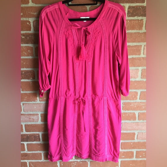 GAP Dresses & Skirts - GAP dress 100% rayon